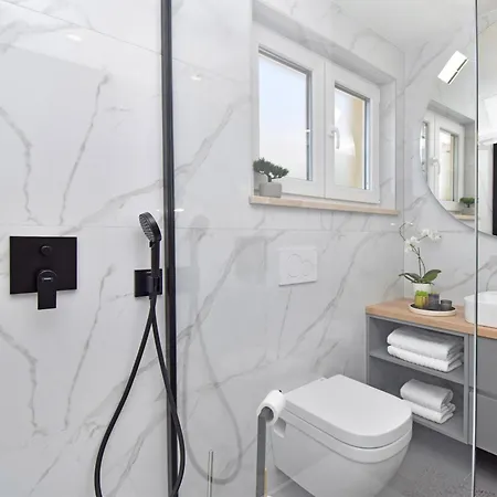 Luxury Luna Appartement *